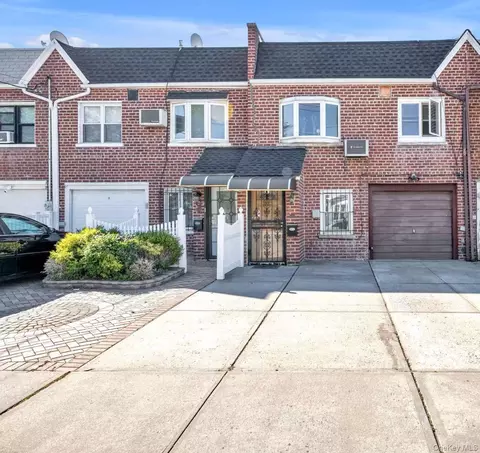 13318 Centreville St, New York, NY 11417