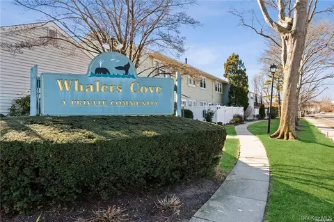 150 Whalers Cv, Babylon, NY 11702
