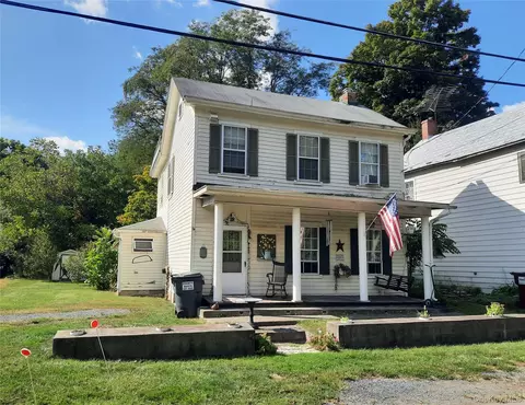 10 Prospect St, Minisink, NY 10988