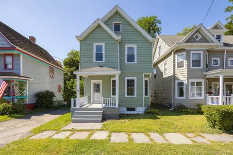149 Pine St, Kingston, NY 12401