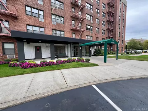 86-29 155 Ave #1G, Howard Beach, NY 11414