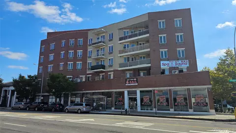 149-06 Northern Blvd #302, New York, NY 11354