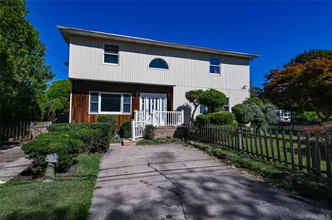 103 Jamaica Ave, Wyandanch, NY 11798