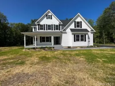 lot Apt 19 Bee Blossom Ct, Wawayanda, NY 10973