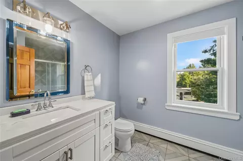 Bath - 75 Sunset Dr, Patterson, NY 12563 photo 4 of 4