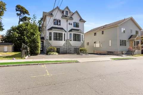 64 N Cole Ave #111, Ramapo, NY 10977