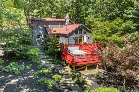 125 Johnson Hill Rd, Marbletown, NY 12401
