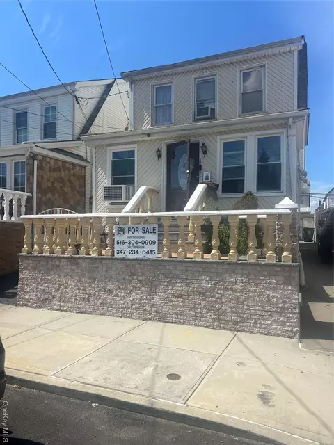 10560 131st St, South Richmond Hill, NY 11419