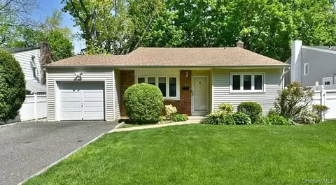 5 Second # -A, North Hempstead, NY 11021