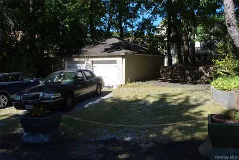Exterior - 1824 Seabury Pl, Peekskill, NY 10566 photo 15 of 15