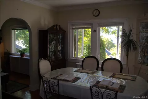 Dining - 1824 Seabury Pl, Peekskill, NY 10566 photo 2 of 3