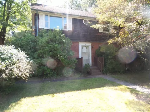 12 Mulligan Ln, Greenburgh, NY 10533