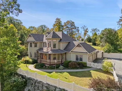 211 Woodmont Rd, East Fishkill, NY 12533