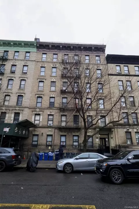 30 Macombs Pl #24, New York, NY 10039