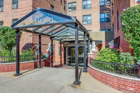 38-15 149th St #1S, New York, NY 11354