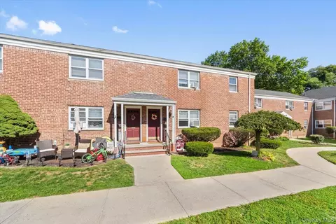 470 Tuckahoe Rd #4B, Yonkers, NY 10710