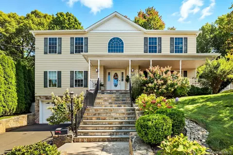 94 Holland Pl, Greenburgh, NY 10530