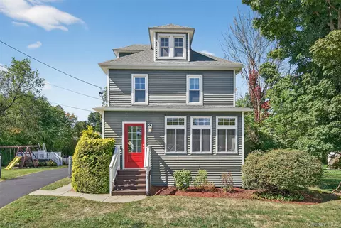 101 Homestead Ave, Maybrook, NY 12543