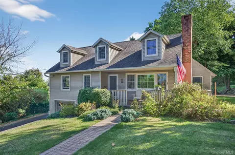23 Overlook Dr, Warwick, NY 10990