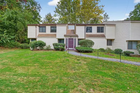 45 Jefferson Oval #D, Yorktown, NY 10598
