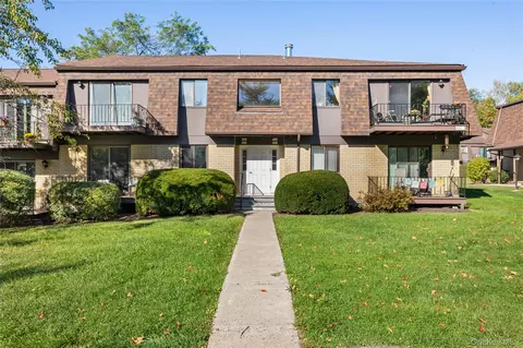 105 Cherry Hill Dr, Poughkeepsie, NY 12603