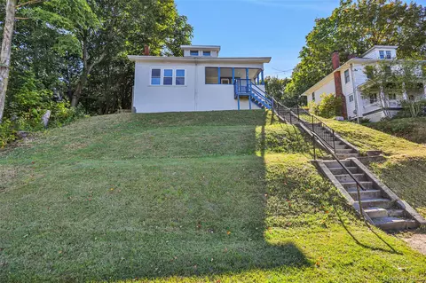 110 Clifton Ave, Kingston, NY 12401