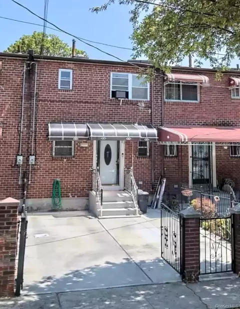 53 Legion St, Brooklyn, NY 11212