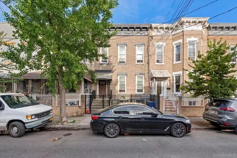 285 Lincoln Ave, Brooklyn, NY 11208