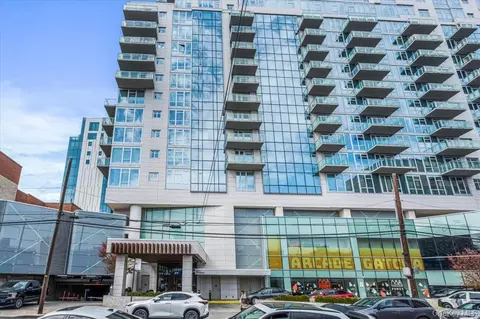 13336 37 Ave #11H, Flushing, NY 11354