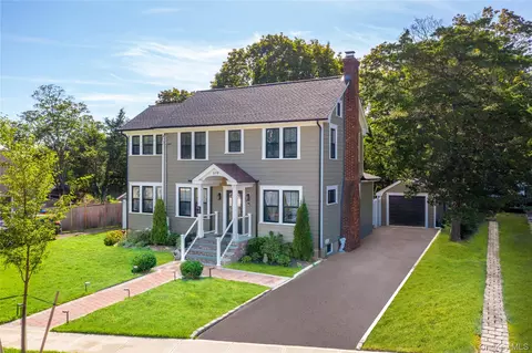 619 Bailey Ave, Greenport, NY 11944