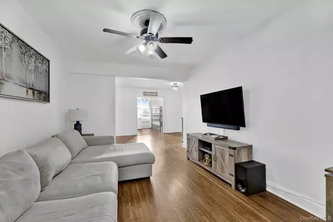 9707 4th Ave #4D, Brooklyn, NY 11209