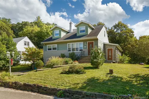 515 Walnut St, Hurley, NY 12443