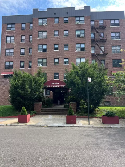 165-20 Highland Ave #300, Jamaica, NY 11432