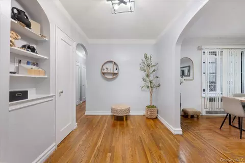 43-01 46th St #2A, Sunnyside, NY 11104