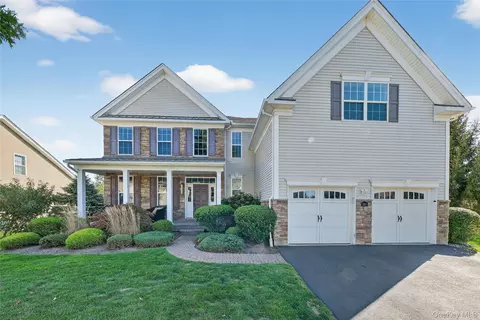 101 Fenton Way, East Fishkill, NY 12533