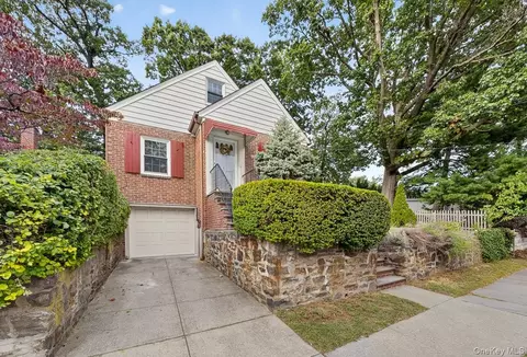 48 Glen Rd, Yonkers, NY 10704