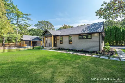 3420 Rocky Point Rd, East Marion, NY 11939