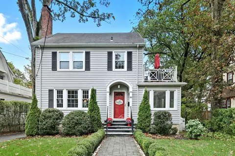 283 Clinton Ave, New Rochelle, NY 10801