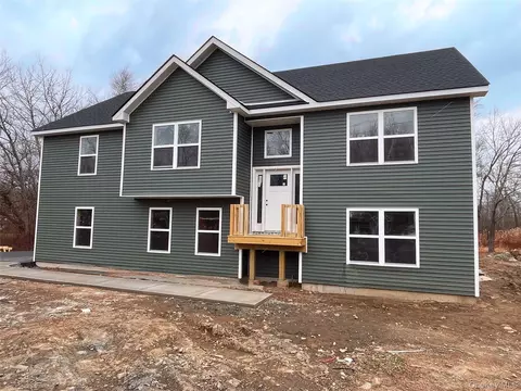 1158 Milton Tpke, Clintondale, NY 12515