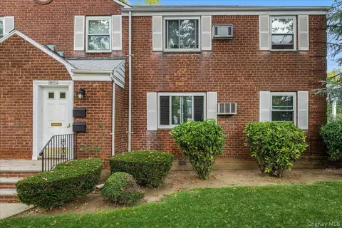 260-73 75th Ave #1ST, Glen Oaks, NY 11004