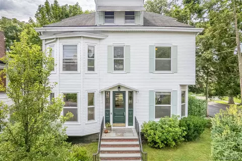 50 Spring St, Kingston, NY 12401