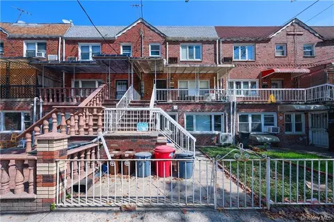 2461 Coyle St, Brooklyn, NY 11235