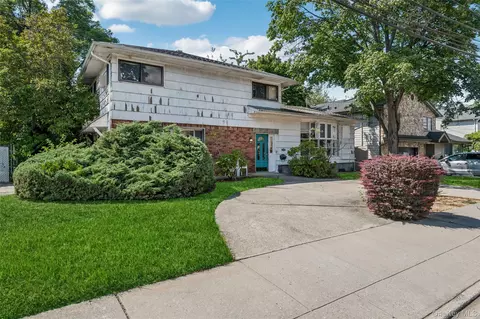 219 Narrow Ln, Woodmere, NY 11598