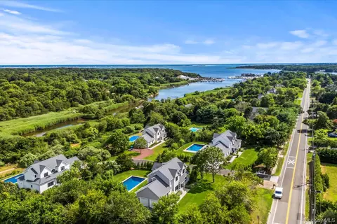 8 S Bay Ave # A, Eastport, NY 11941