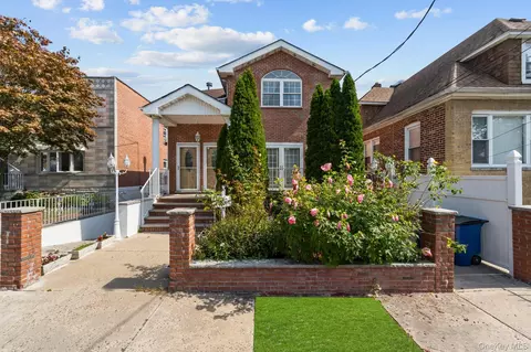 1514 Bayview Ave, New York, NY 10465