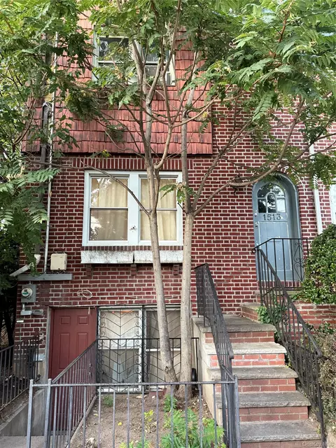 1513 Kimball St, Brooklyn, NY 11234