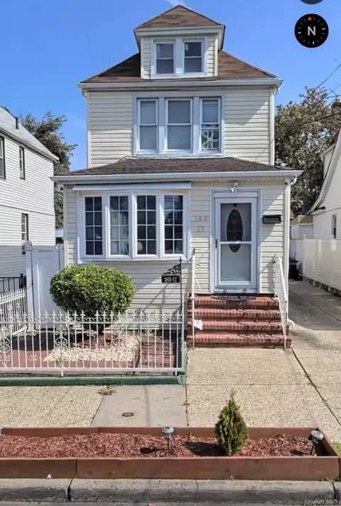 18317 144th Ave, New York, NY 11413