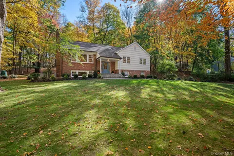 341 Millwood Rd, New Castle, NY 10514