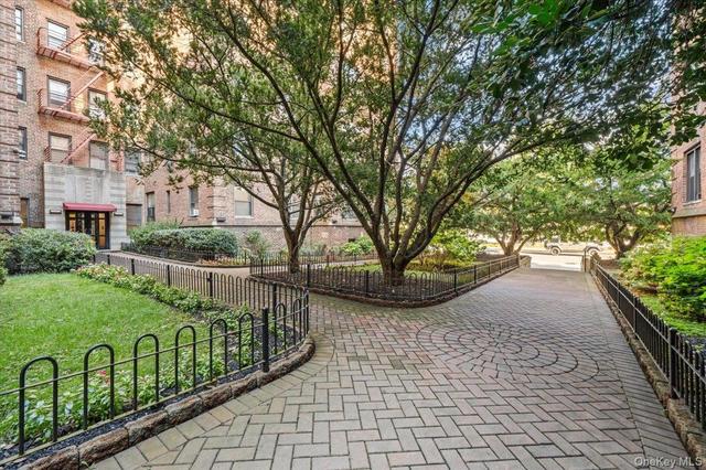 3017 Riverdale Ave #2G, New York, NY 10463 - Movoto