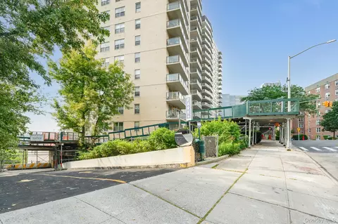 2500 Johnson Ave #20F, New York, NY 10463